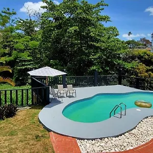 Beautiful Private With Summer-ready Pool, An Oasis In The Villa